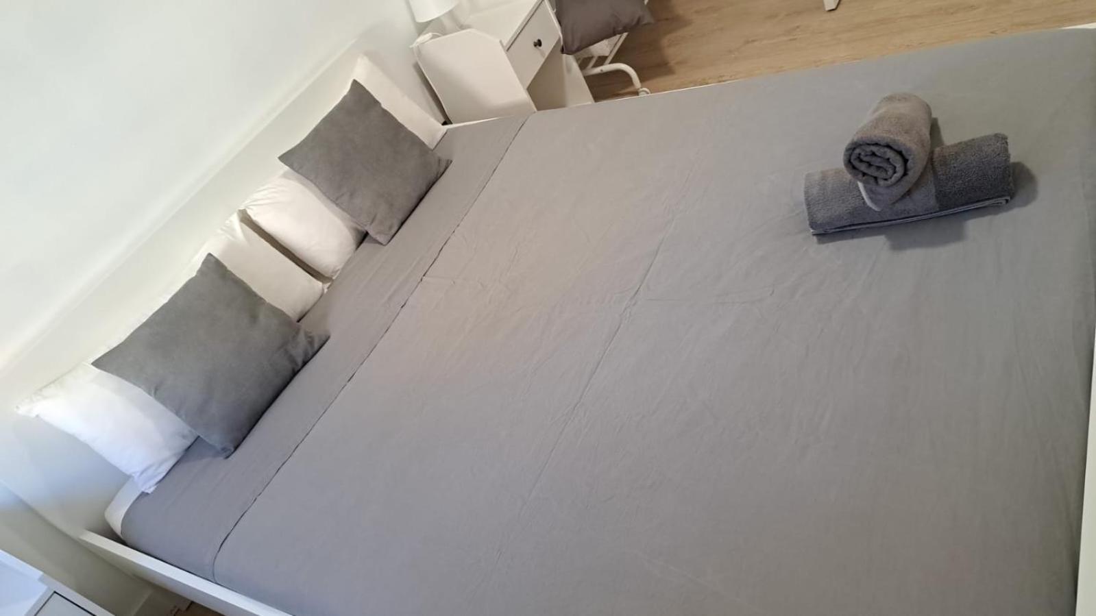 Apartamentos Garnacha 2 Totalmente Reformado Zaragoza Luaran gambar